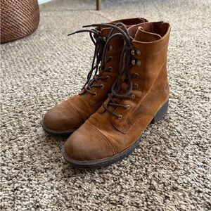 Born Kelsie Brown Suede Ankle Boots